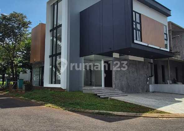 5.65 M The Icon Bsd City Corner House 3 Floors Rooftop Area