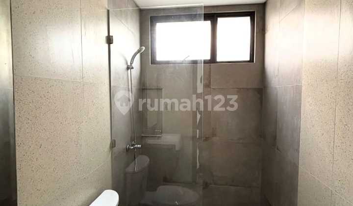 Rumah Hiera Bsd Hoek Taman Selatan-Timur Furnished 4,8M Nego 2