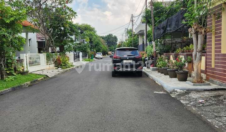 Rumah Type Tropical Semi Furnished Jaksel Siap Huni 10,4M 2