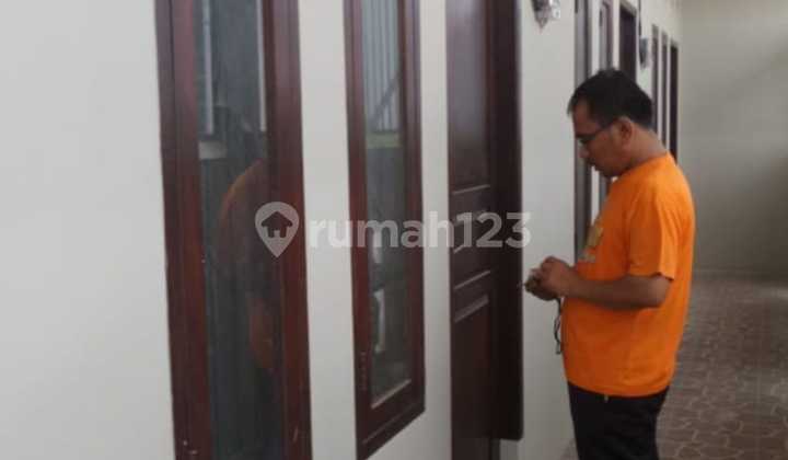 For Sale: House With 12 Rental Units 2