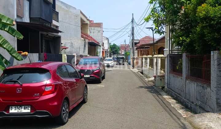 Turun Harga!!.Tanah Kavling di Area Komplek Perumahan Bebas Banjir,Nyaman, Row Jalan Lebar Muat 2 Mobil Bebas Banjir Turun Harga!!.Tanah Kavling di Area Komplek Perumahan Bebas Banjir,Nyaman, Row Jalan Lebar Muat 2 Mobil Bebas Banjir