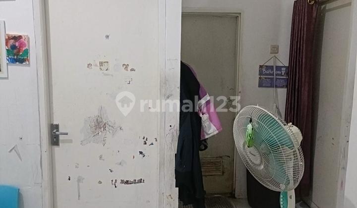 RUMAH DI PERUMAHAN AREA KARAWACI 2