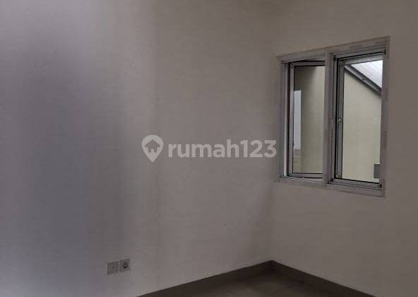 Rumah 3 Lantai Bagus di Gading Serpong Samara Village, Tangerang 2