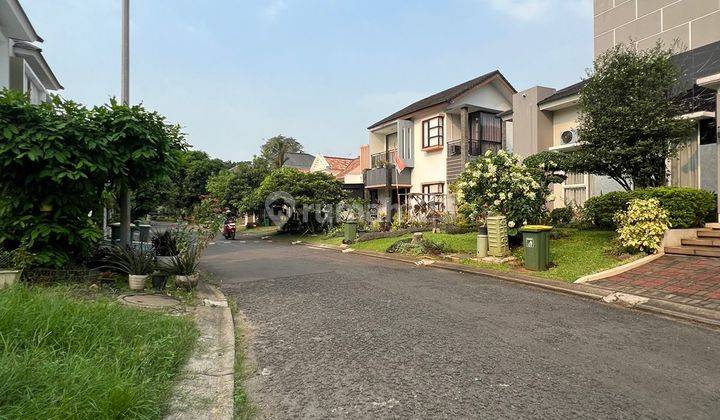 Rumah 2 Lantai Bagus SHM di BSD Taman Crysant, Tangerang 2