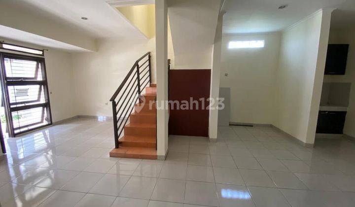 ruang keluarga cluster gallery kawaluyaan siap huni