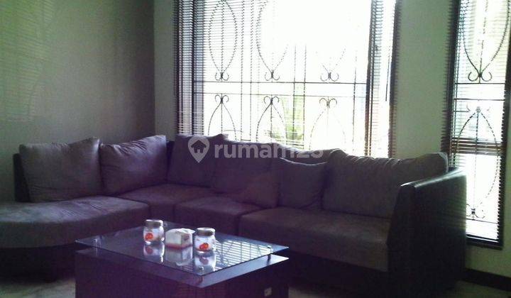 ruang keluarga rumah minimalis siap huni  di