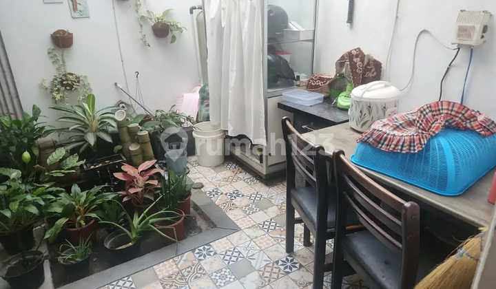 Sell Strategic House and Shop on Cisaranteun Baru Main Road, Arcamanik 2