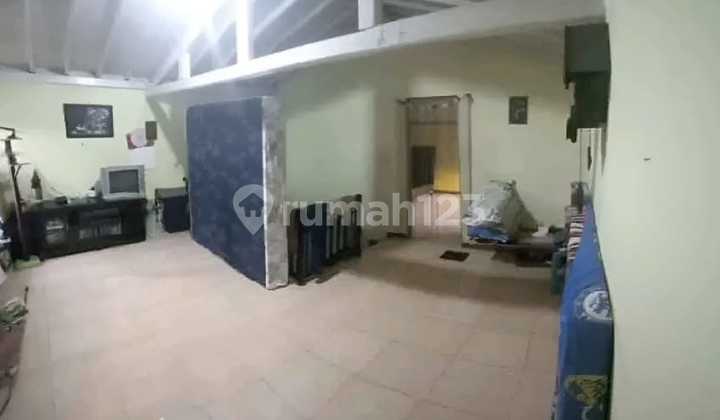 Selling a Corner House in Riung Purna Complex, Panyileukan Gedebage. 2