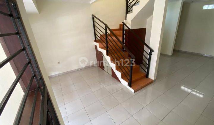 ruang keluarga cluster gallery kawaluyaan siap huni