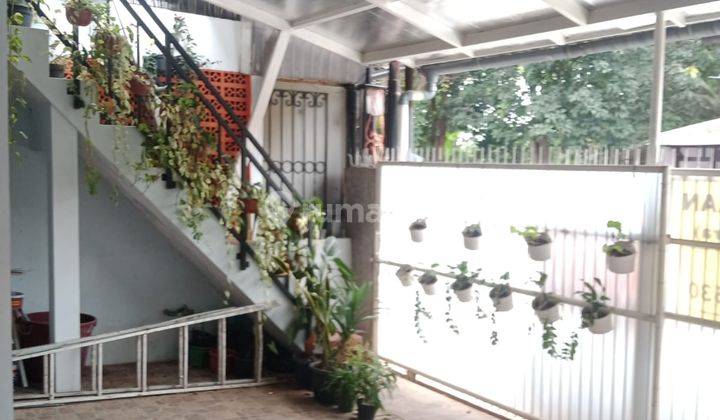 Rumah Full Furnished 2 Lantai Siap Huni Di Suryalaya 2