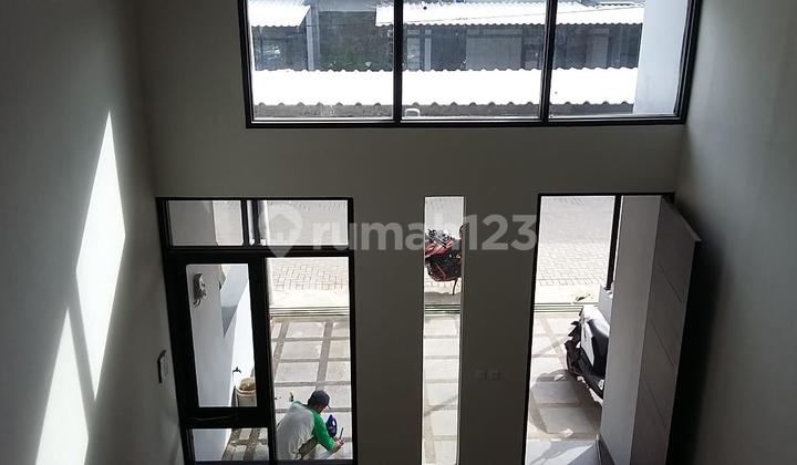 Harga Turun Rumah Cantik 2 Lt di Cluster Kopo Safira Residence 2