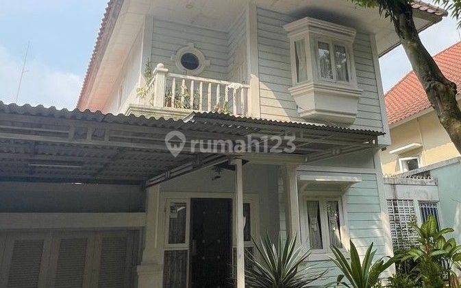 Rumah Victorian Lux Megah Di Tatar Pitaloka Taman Tematik Kbp 1