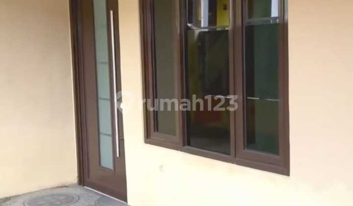 For Sale Well-Maintained House Ready to Occupy in Cibeber, South Cimahi