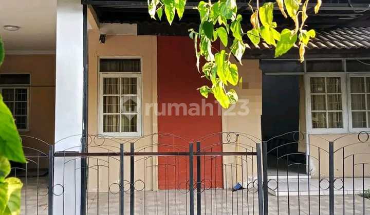 For Sale Ready-to-Occupy House in Arcamanik Endah Complex, Bandung