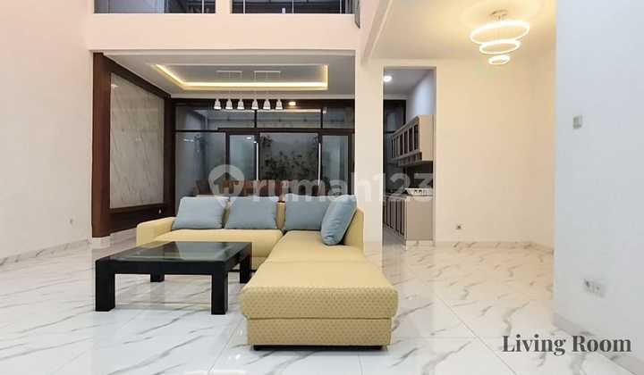 Di Jual Rumah 2 Lantai Baru Renovasi di Komplek Batununggal Indah Bandung