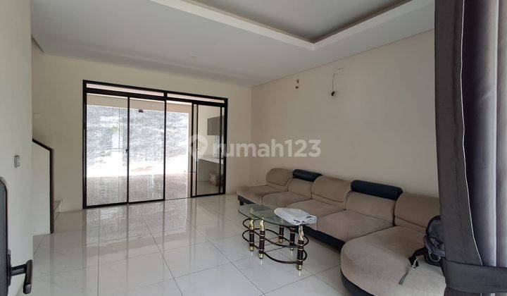 Play Ground Rumah Semi Furnished Di Tatar Tarubhawana Kbp 2