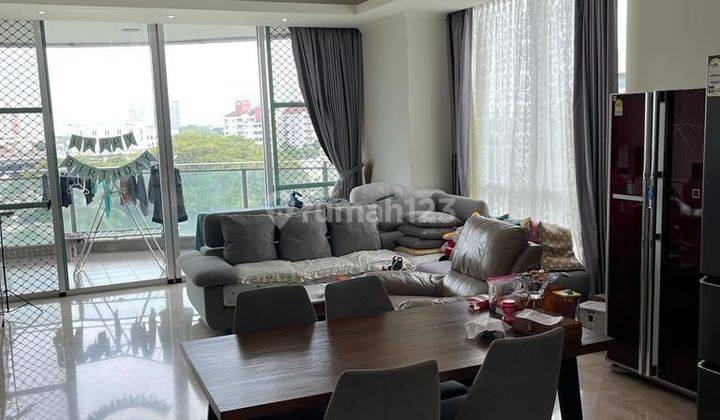 AP001 Apartemen Kemang Village 3 Kamar Tidur Semi Furnished 2