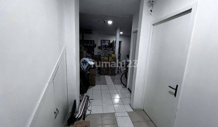 RM051 Rumah di Taman New Britania Jl. Manchester, Lippo Karawaci, Tangerang 2