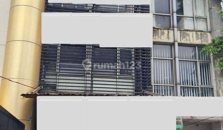 (RK027) Dijual Ruko 4,5 lantai Lokasi Strategis Kembangan, Jakpus 1