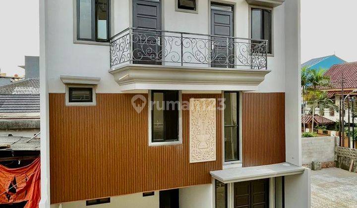 BRAND NEW TOWNHOUSE PEJATEN 1