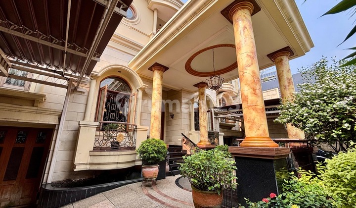 Termewah! Komplek Premium Pancoran ( One Gate System )