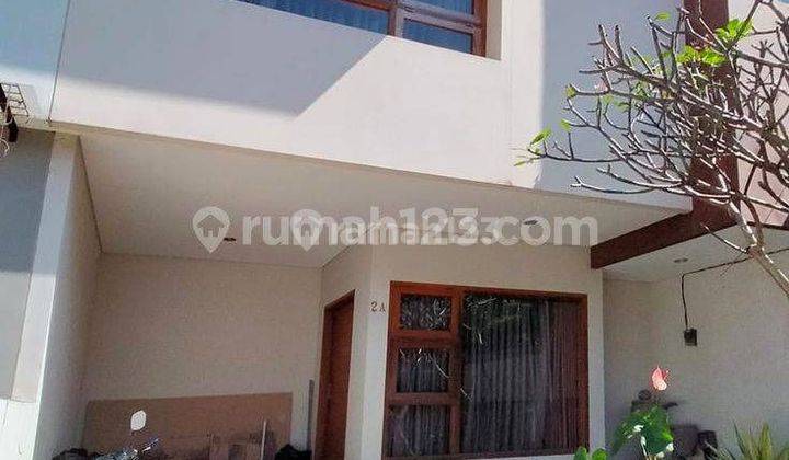 Rumah Bagus Townhouse 2,5 Lantai di Setraduta Bandung Furnisted 1