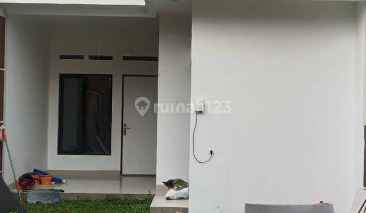 Rumah Bagus 2 lantai di Bandung Kota Siap huni  1