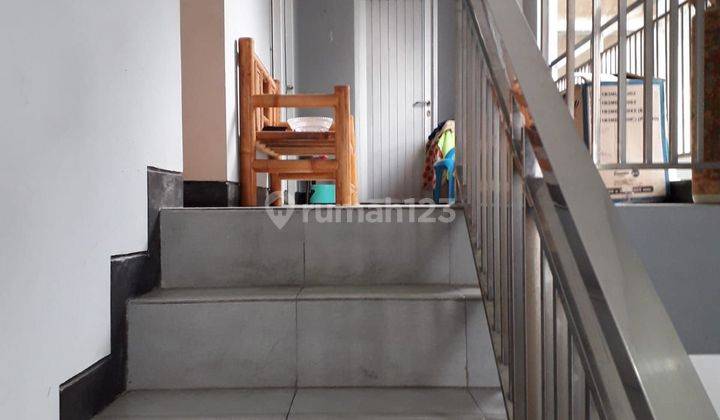 Rumah Bagus 1,5 Lantai di Cikutra Bandung Siap Huni 2