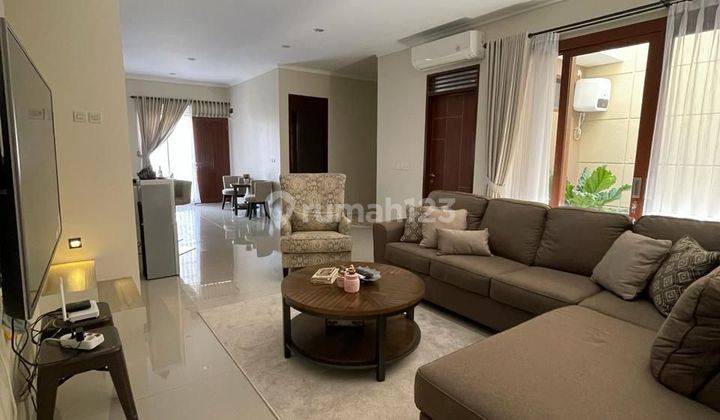 Rumah Cantik 2 Lantai Ciwaruga Siap Huni 2