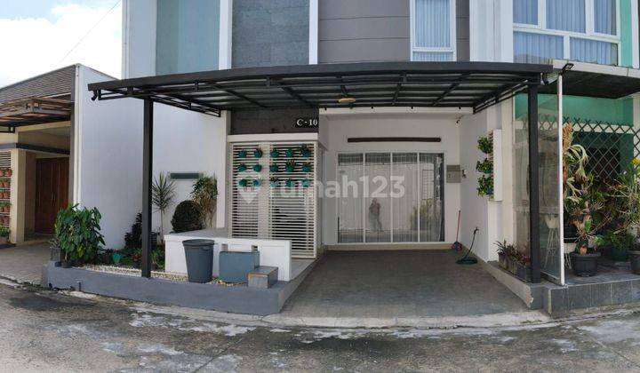 Rumah Baru 2 Lantai di Buah Batu Bandung Siap Huni 1