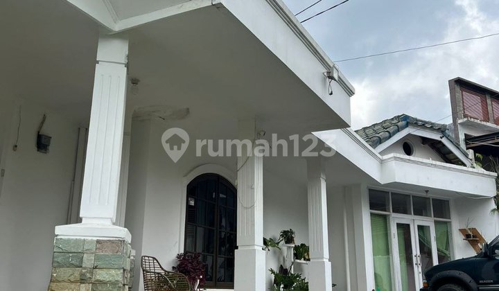 Rumah Vila Asri Kokoh Furnish di di Bandung Timur