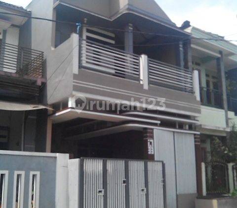 Rumah Minimalis 2 Lantai Strategis Di Ciwastra Bandung  1