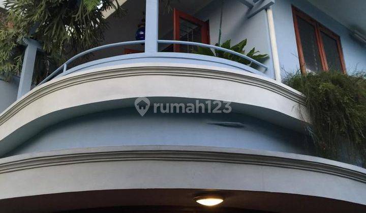 Rumah Classic 2 Lantai Mewah Di Dipatiukur Bandung Siap Huni  1