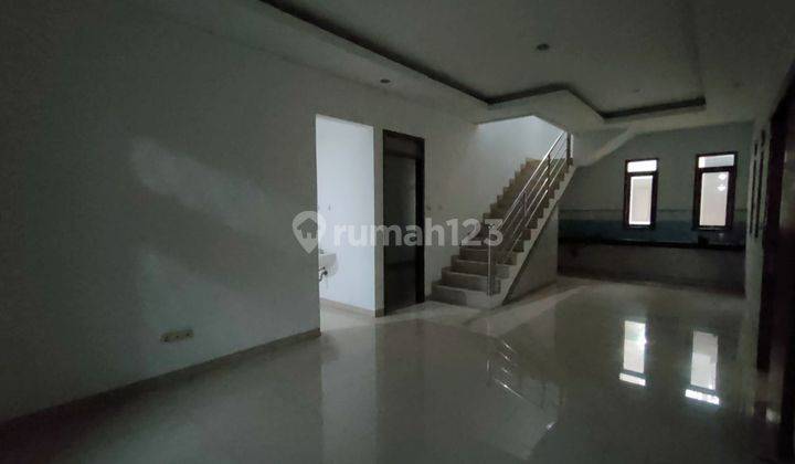 Disewakan Rumah Full Furnished Harga Terbaik di Cimahi Bandung 2