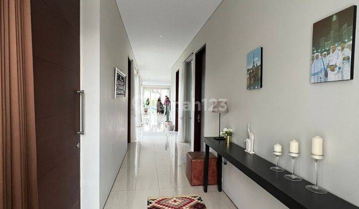 Dijual Rumah Mewah Private Kolam Renang Di Tengah Bandung Kota  2