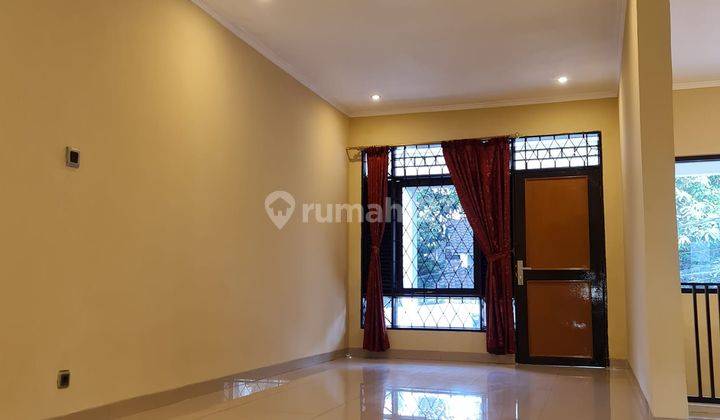 Disewakan Rumah Bagus Cantik Terawat Harga Terbaik Di Bandung Kota 1