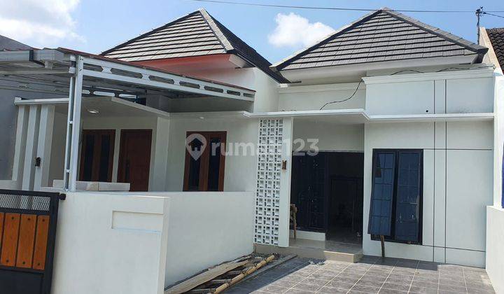 Rumah baru belakang superindo majapait 1