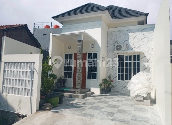 Rumah Bagus Dekat Kampus Ternama di Mangunharjo 1