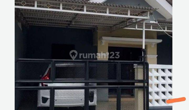  Disewakan Rumah Grand Deltasari Waru Siap Huni Terawat 1