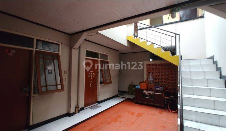 Rumah + Kost Harga Murah, Strategis Dekat Kampus di Sariwangi 1