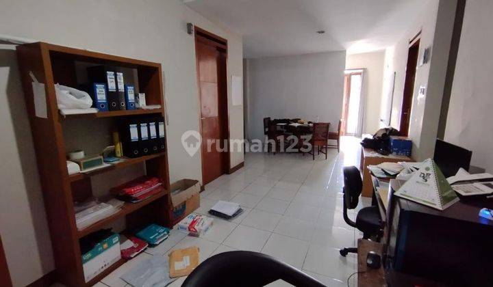 Rumah Bisa Untuk Tempat Tinggal Atau Kantor di Kebon Kawung 1