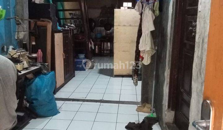 Rumah 2 Lantai Ada 6 Kamar Tidur di Melong Green 2