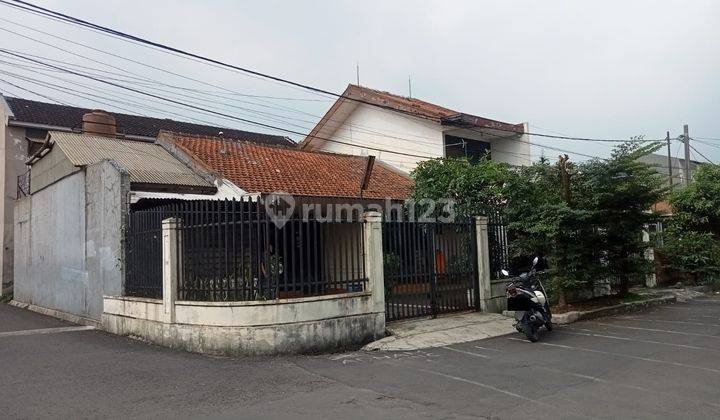 Rumah Ada Halaman Depan, Akses Jalan Muat 3 Mobil di Cijerah 1