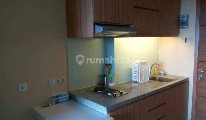 Apartemen Full Furnished Ada Fasilitas Taman di Beverly Dago 2