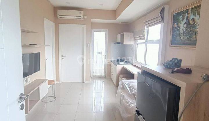 Apartemen 2 BR Super Cozy di Parahyangan Residence 1