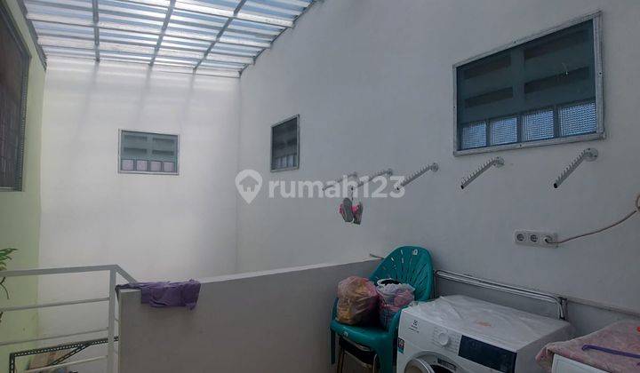 Rumah Minimalis Lantai Garnit di Ciwaruga 2