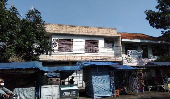 Ruko Lokasi Ramai Berada di Pusat Kota Bandung di Astana Anyar 1