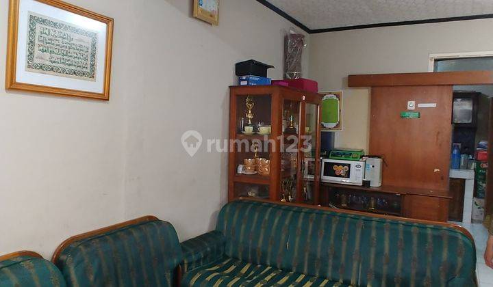 Rumah + Kost Harga Murah, Strategis Dekat Kampus di Sariwangi 2