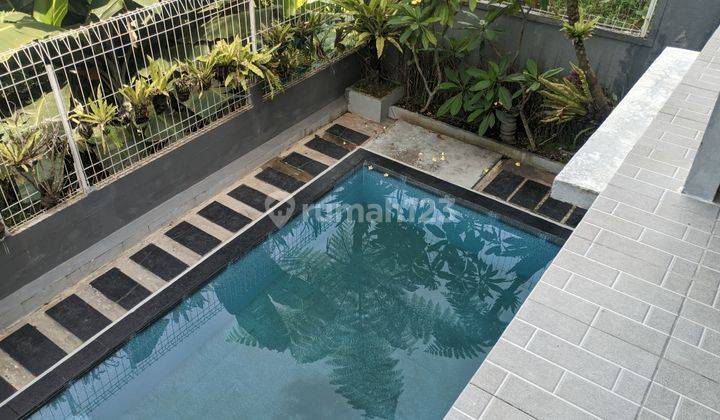 Rumah Konsep Villa, Ada Kolam Renang, Full Furnished di Ciwaruga 2