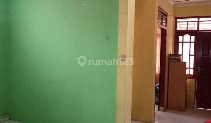 Rumah 2 Lantai, Bagus Dan Terawat di Melong Green 2